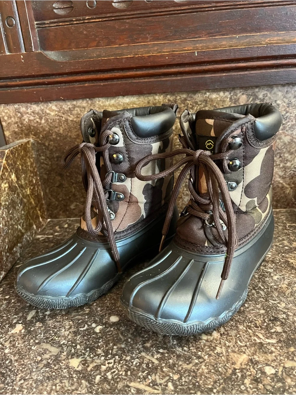Magellan Outdoors Brown Camo Kids Winter Lace-Up Boots